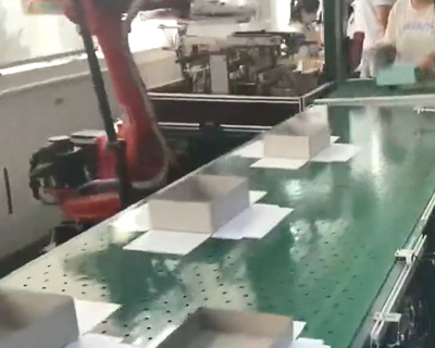 1508包裝盒定點抓取快速成型